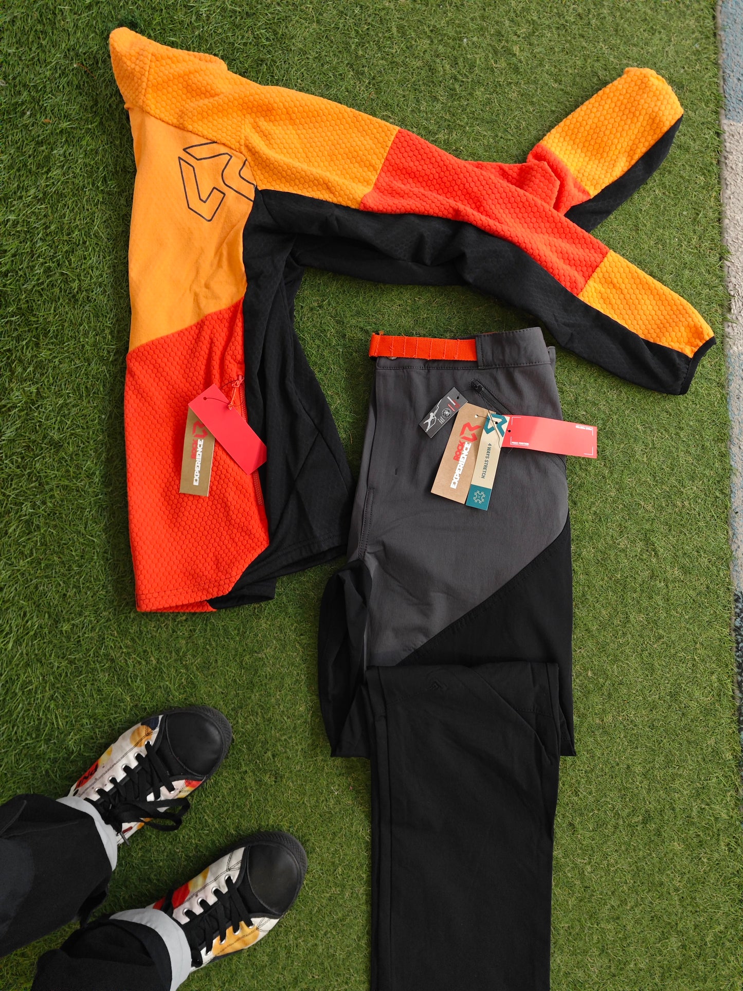 Rock Experience Labyrinthus Man
Weight size L: 490 gr