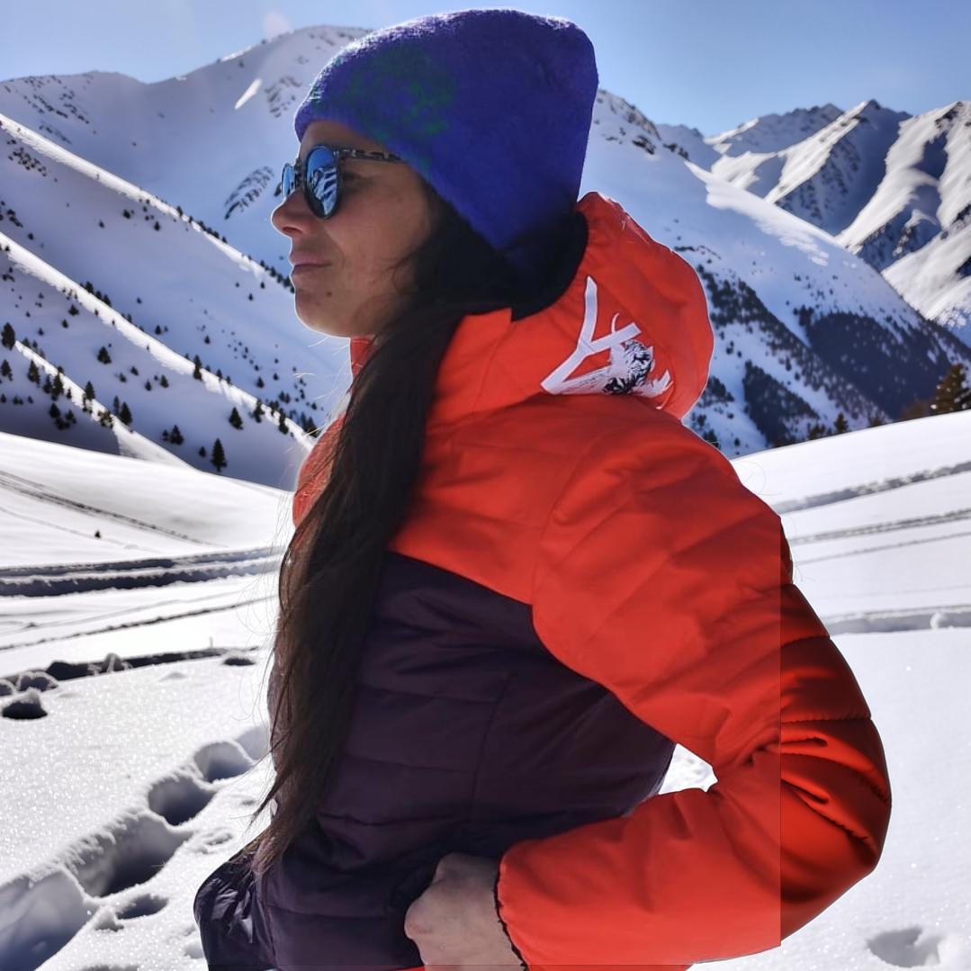 YAK Aiguille du soleil down W