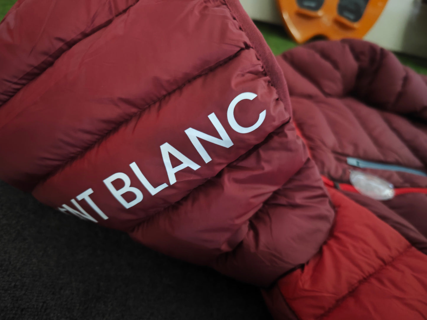 YAK Mont Blanc Down Jkt man